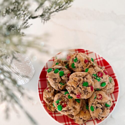 stir and gather's extra thick Christmas chocolate chip M&M cookies