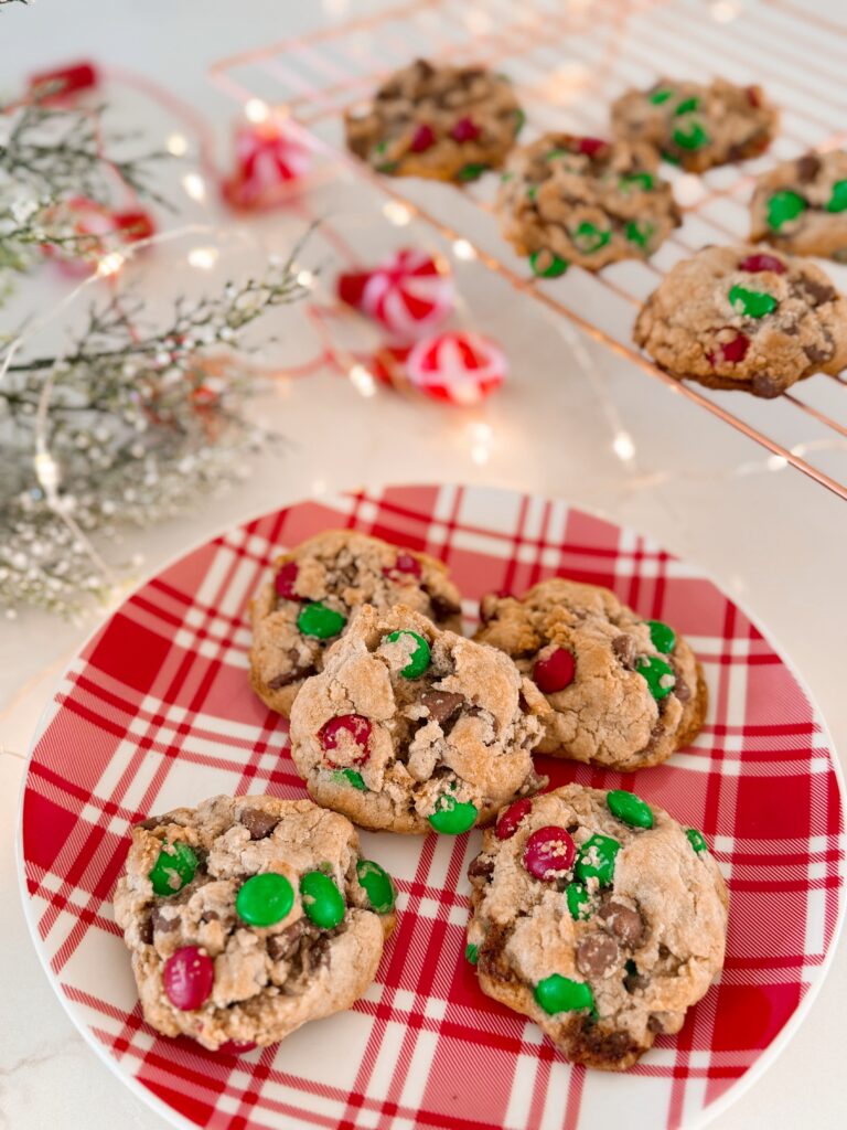 the best thick chocolate chip holiday cookies by Stir and Gather